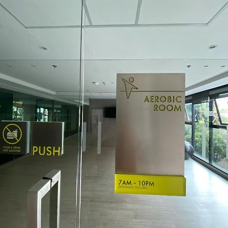 Apartamento The Base In Pattaya Exterior foto