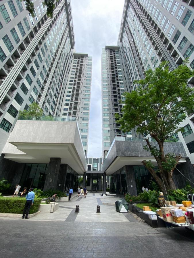 Apartamento The Base In Pattaya Exterior foto